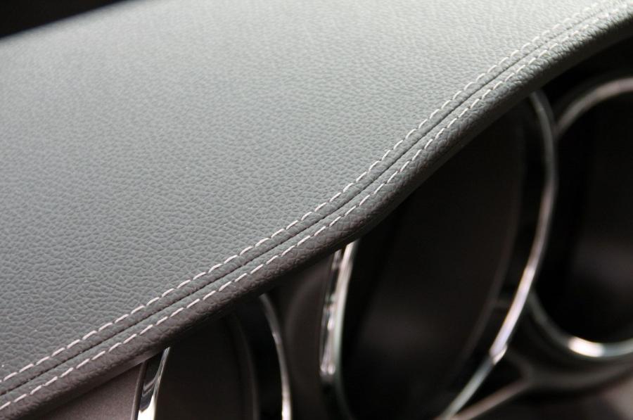  Cadillac CTS Coupe 2011 года  (фото 76 из 128)